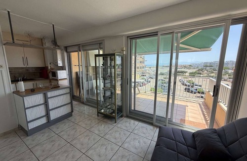 Le Barcares Apartment | Apartment T3, 6 pers, BBQ, terrace, parking, beach nearby