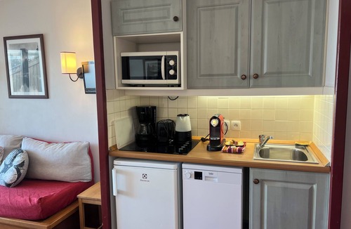 Isola Apartment | Apartment with all comforts, ski slope 3 minutes away, view and terrace