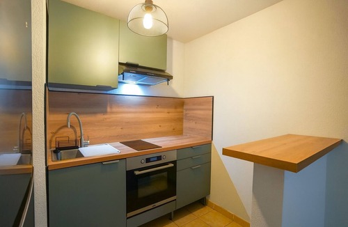 Centre Ville d'Ales Apartment | Apartment with balcony parking Alès center