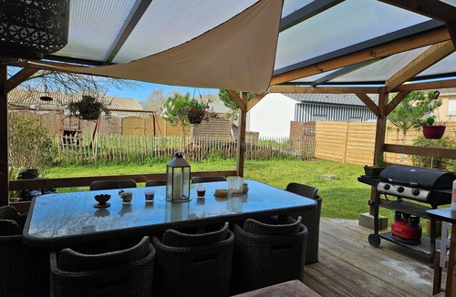 Audenge Apartment | Apartment with terrace and garden in Audenge