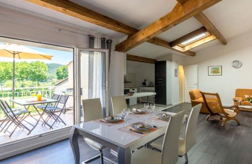 Herepian Apartment | Apartment Zwischen Meer- Seen und Bergen by Interhome