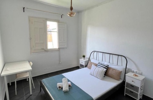 El Raval Apartment | Apartments near Ramblas - Only for stays over 32 days