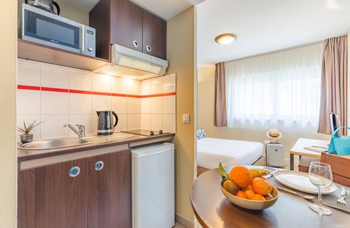 Saint-Roch Apartment | Appart'City Classic Nice