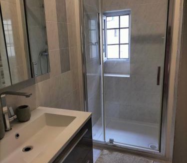 Saint-Pons-de-Thomieres Apartment | Appartement le petit bonheur
