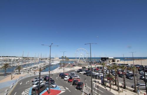 La Jetee Apartment | appartement 2 pieces avec parking et vue sur la marina