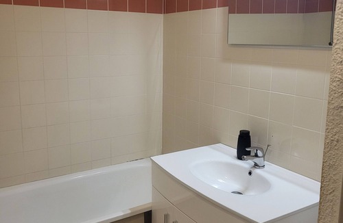 Allevard Apartment | Appartement a Côté des Thermes