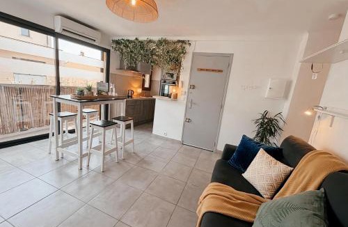 Mediterranee Apartment | Appartement avec clim - wifi - plage à 2 min - 51