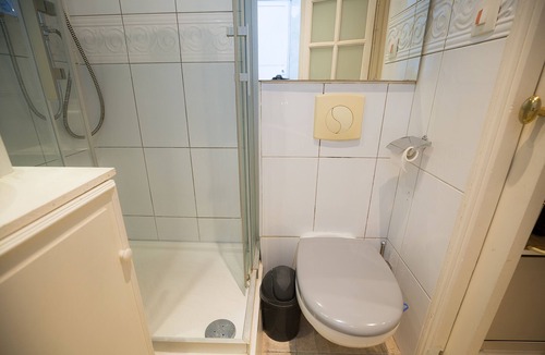 Montmartre Apartment | Appartement AU Pied DU Sacre Coeur