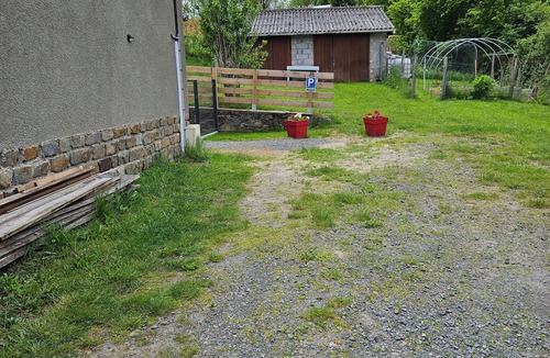 Saint-Georges Apartment | Appartement Avec Jardin à 10 Minutes de la Ville de Saint-flour