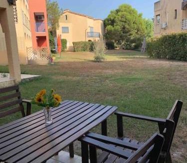 Les Hauts de Canet Apartment | Appartement Cosy Confort PARK CLIM WIFI LINGE INCLUS piscine payante l'été