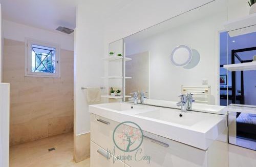 Ensues-la-Redonne Apartment | Appartement "Calanques" - Domaine Ciel et Mer