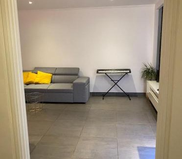 Bron Apartment | Appartement climatisé premier étage Lyon Bron Eurexpo