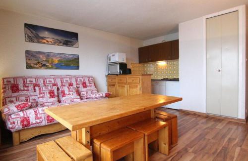 Jeux Apartment | Appartement cosy 2 pièces, 6 pers, balcon sud, proche pistes et commerces - Alpe d'Huez - FR-1-405-46