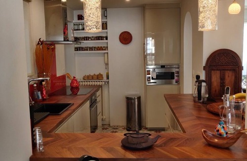 9th Arrondissement Apartment | Appartement de Charme Dans le Quartier de "south Pigalle" Pour 4 Personnes