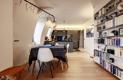 Quartier de la Plaine-de-Monceaux Apartment | Appartement de Luxe à Proximité du Parc Monceau