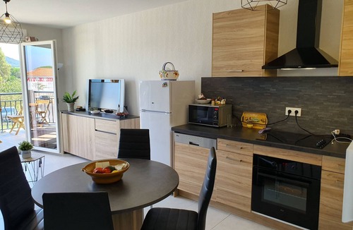 Plan-de-la-Tour Apartment | APPARTEMENT L'ECRIN VERT