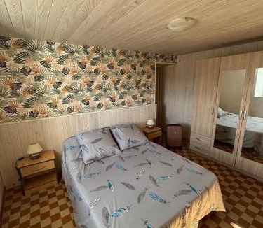 Saint-Rome-de-Cernon Apartment | Appartement Rez de Chaussée