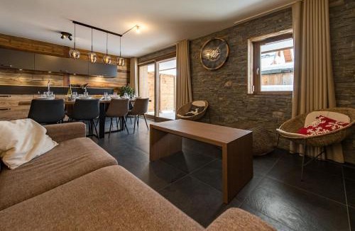 Saint-Sorlin-d'Arves Apartment | Appartement chaleureux 8 couchages avec terrasse au coeur du village