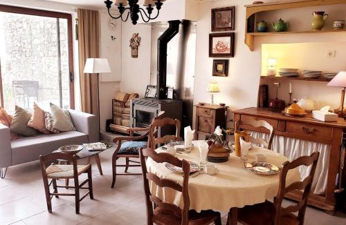 Marsanne Apartment | Appartement lumineux avec 1 chambre à Marsanne