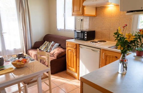 Cassen Apartment | Appartement lumineux près de Cassen, 30 m², avec parking