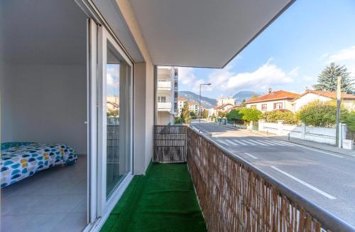 Quartier Exposition-Bajatiere Apartment | Appartement meublé T4, Proche centre ville , 4 lits, Wifi