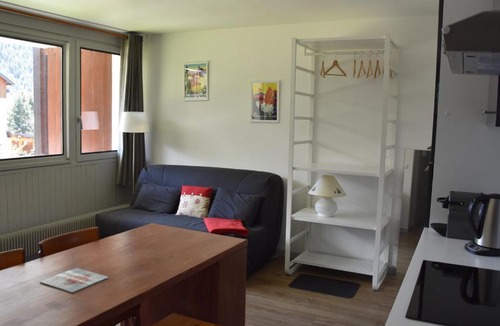 Pralognan-la-Vanoise Apartment | Appartement Pralognan-la-Vanoise, 2 pièces, 5 personnes - FR-1-464-147