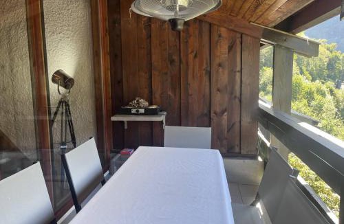 Cauterets Apartment | Appartement pour 5 personnes avec vue sur montagnes et village, à Cauterets, proche télécabines - FR-1-812-63