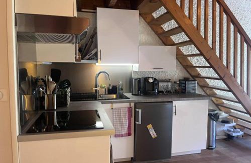 Cauterets Apartment | Appartement pour 5 personnes avec vue sur montagnes et village, à Cauterets, proche télécabines - FR-1-812-63