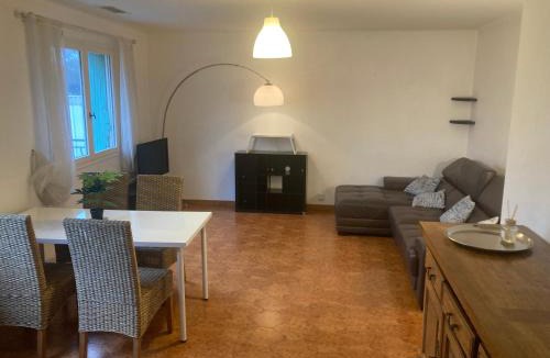 Ales Apartment | Appartement proche CV, 70m2, 2 chambres, -15 pour cent dès 2 nuits