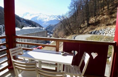 Sers Apartment | Appartement T2 confortable, 4 pers., garage, WIFI, Barèges, proche thermes et ski-bus - FR-1-403-97