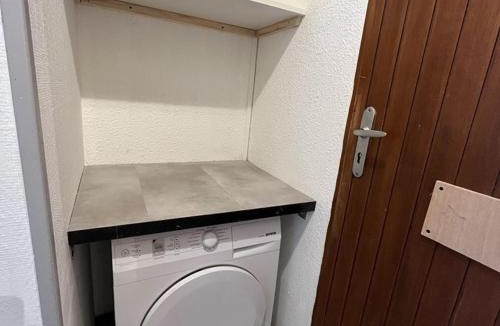 Laveissiere Apartment | Appartement T4 Cabine, accès direct neige, Wifi - FR-1-787-137
