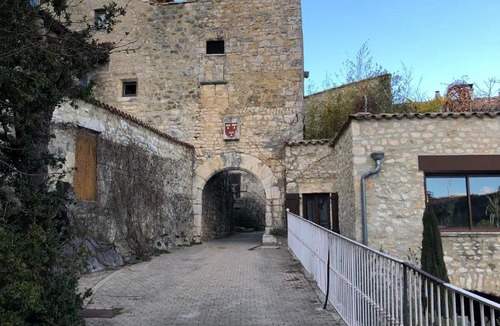 Lagorce Apartment | Appt au coeur d'un village medieval