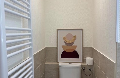 Saint-Priest Apartment | Appt Ideal groupes, prox Eurexpo