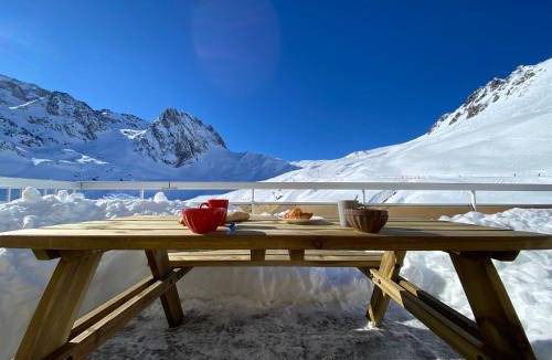La Mongie Apartment | Appt pied des pistes, terrasse et parking couvert