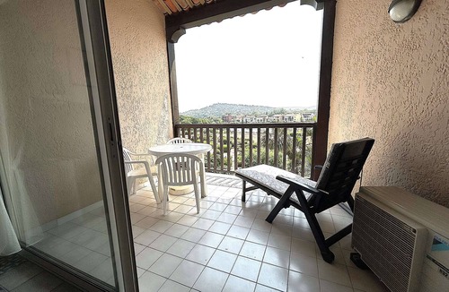 Port Cogolin Apartment | Appt T2 climatisé avec piscine et accès plage