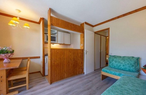 Vaujany Condo | Apptmnt Confortable Près des Commerces | Parking