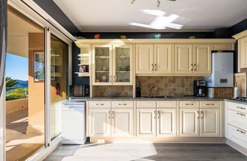 Mandelieu-La-Napoule Apartment | Apt Palais du Grand Duc : Your haven Between Esterel and Sea