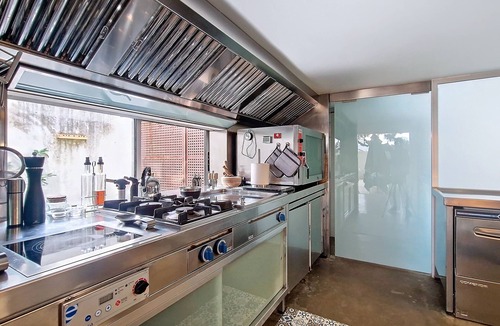 Canet-Plage Villa | Architect-designed house for rent in Canet-en-Roussillon, 10-minute walk from the beach