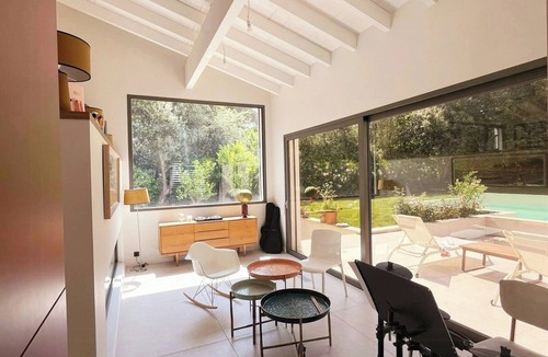 Aix-en-Provence House | Architect-designed villa with pool in Provence