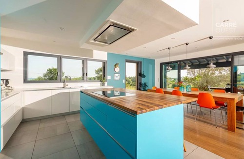 Ahetze House | Architect-designed villa with exceptional mountain view near Biarritz Saint-jean-de-luz