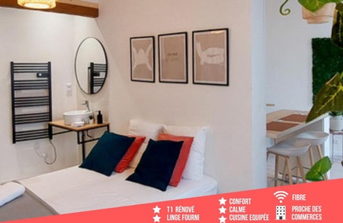Montlucon Apartment | Artpink - Idéal Pros - Proche commerces - Agathor
