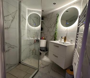 Centre Ville d'Ales Apartment | Asdreamslove