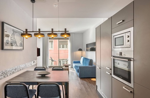 Gothic Quarter Apartment | Aspasios Catedral Apartments