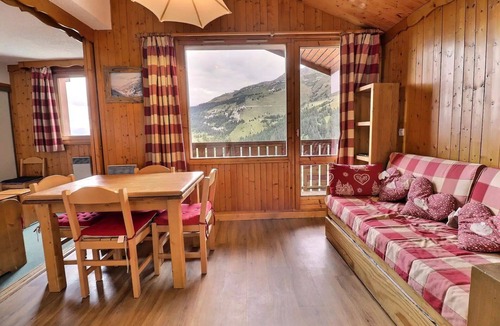 Meribel-Mottaret Apartment | Asphodeles residence - DECORATION MONTAGNE NEAR PISTS AND BUS DISPOSAL