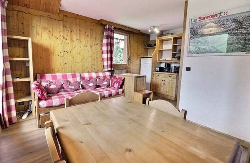 Meribel-Mottaret Apartment | Asphodeles residence - DECORATION MONTAGNE NEAR PISTS AND BUS DISPOSAL