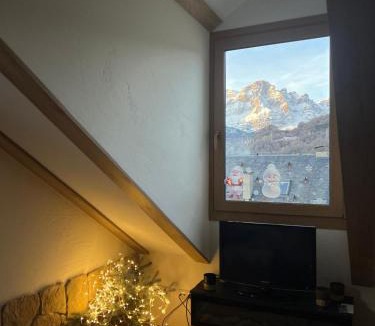 El Pueyo de Jaca Apartment | Atico de lujo en el Pirineo