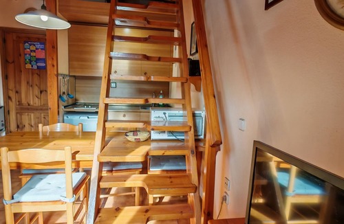 Taull Apartment | Attic duplex with rustic touch - Cuc 2