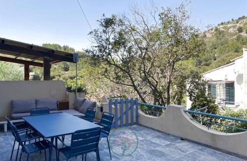 Ensues-la-Redonne Apartment | Au BleuRivage - Calanque de Figuières