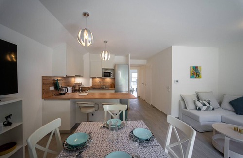 Duingt Condo | Au bonheur du lac, charmant appartement pour 4 personnes
