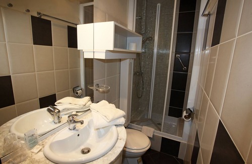 Argeles Gazost Hotel | Au Primerose Hotel